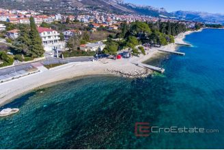 018 2022 324 Kastel Luksic unfinished house in an attractive location for sale