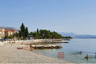018 2022 324 Kastel Luksic unfinished house in an attractive location for sale