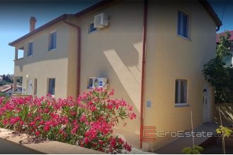 008 2038 02 island murter apartment with sea view for sale