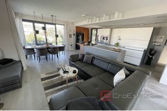 020 2026 77 Rogoznica luxury villa first row to the sea for sale