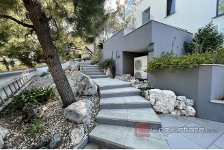020 2026 77 Rogoznica luxury villa first row to the sea for sale