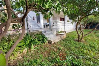 020 2029 30 island ciovo house with sea view for sale