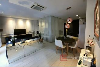 014 2039 01 Split firule business space for sale