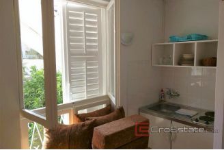 012 2029 31 island hvar seafront apartment house for sale