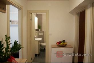 005 2037 04 Split Dobri three bedroom apartment for sale