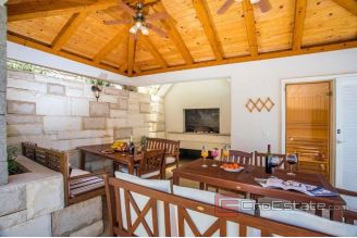 018 2026 78 Omis house with pool for sale