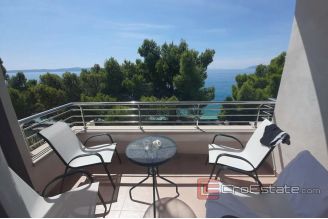 007 2016 488 Makarska apartments in first row to the sea for sale