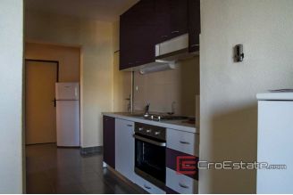 20 5071 30 Korcula house seafront for sale