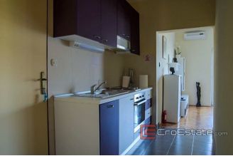 20 5071 30 Korcula house seafront for sale