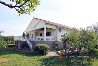 012 2040 02 near zadar house for sale