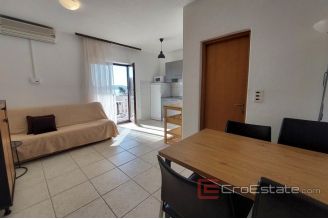 019 2029 32 vodice apartment house near sea for sale