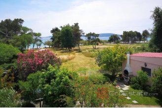 019 2029 32 vodice apartment house near sea for sale