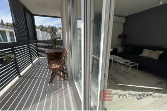 012 2030 16 Makarska two bedroom apartment for sale