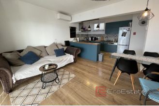 014 2030 17 Omis apartment with sea view for sale