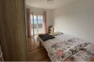 014 2030 17 Omis apartment with sea view for sale