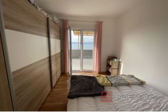 014 2030 17 Omis apartment with sea view for sale