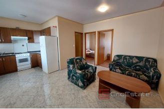 018 2116 02 Zadar house first row to the sea for sale