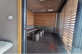 019 2042 01 near omis modern vila with sea view for sale