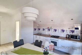 017 2041 04 near trogir house with sea view for sale