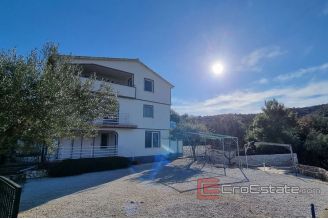017 2041 04 near trogir house with sea view for sale
