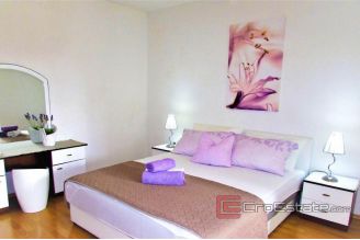 016 2037 06 Brac semi detached house with sea view for sale