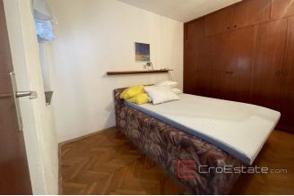017 2036 10  near makarska house first row to the sea for sale