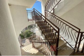 017 2036 10  near makarska house first row to the sea for sale