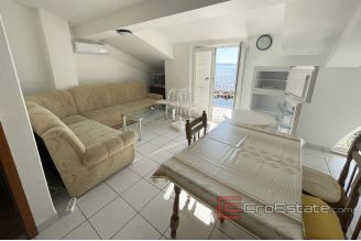 017 2036 10  near makarska house first row to the sea for sale
