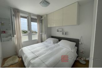 006 2035 17 Znjan modern apartment with terrace for sale