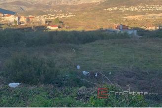 003 2041 06 Split area building land for sale