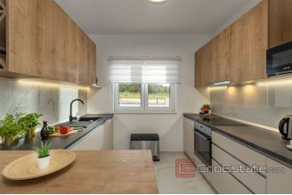 015 2037 07 Sibenik modern house with pool for sale