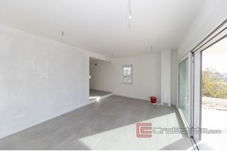 008 2043 02 Zadar apartment in new building with pool for sale