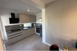 013 2043 03 Zadar duplex apartment with a roof terrace for sale