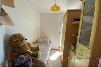008 2038 07 split znjan three bedroom apartment for sale
