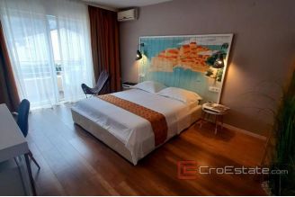 013 2018 182 Pag house mini hotel for sale