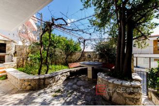 17 2011 97 Omis area semi detached house sea view for sale1