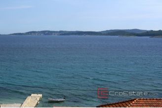 014 2041 08 peljesac hostoric stone vila for sale
