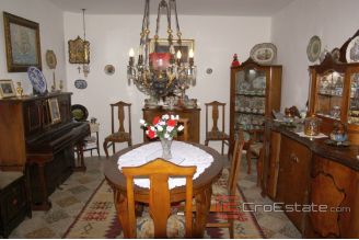 014 2041 08 peljesac hostoric stone vila for sale