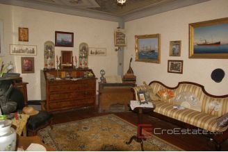 014 2041 08 peljesac hostoric stone vila for sale