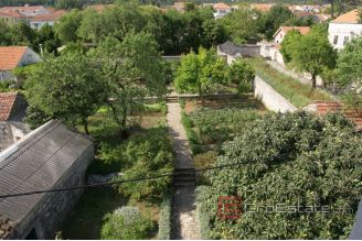 014 2041 08 peljesac hostoric stone vila for sale