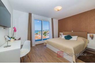 019 2026 83 Ciovo luxury villa with panoramic view for sale