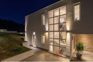 019 2026 83 Ciovo luxury villa with panoramic view for sale