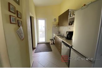 010 2040 07 Zadar house with spacious land for sale