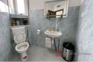 008 2030 20 Split Kopilica business space for rent