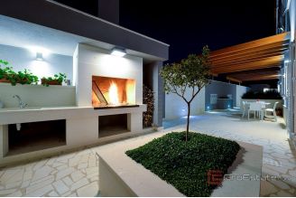 020 2021 294 rogoznica villa with sea view for sale