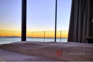 020 2036 13 Split area villa with pool and open sea view for sale