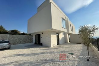 020 2036 13 Split area villa with pool and open sea view for sale
