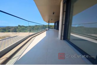 013 2021 297 Zadar apartment with sea view for sale