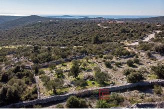 004 2041 12 Trogir building land with sea view for sale