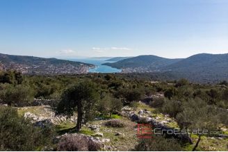 004 2041 12 Trogir building land with sea view for sale